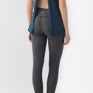 Lululemon Wunder Under tights